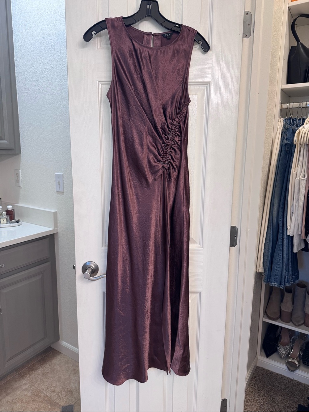 Rails Sleeveless Satin Midi Dress in Deep Plum/Rasin Size Small